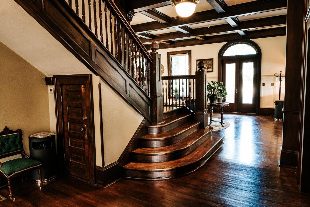 Heritage House Bed & Breakfast - Boutique Adults-Only Inn 欧佩莱卡 外观 照片